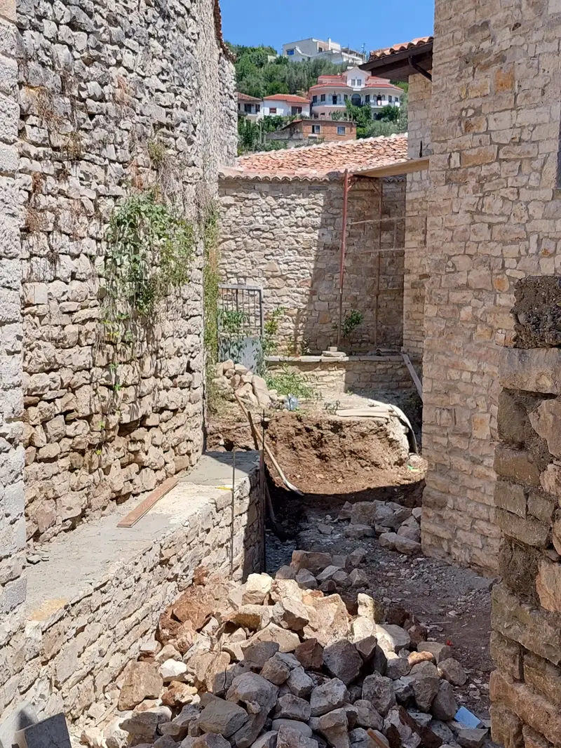 Vila Vrioni restoration, July 2022