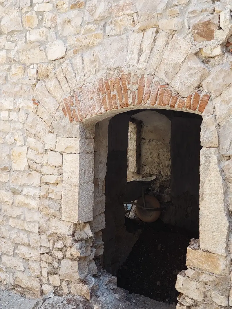 Vila Vrioni restoration, July 2022