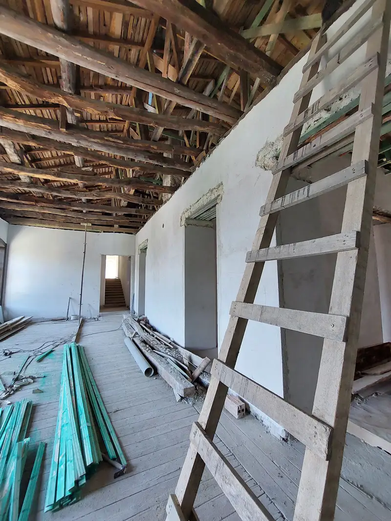 Vila Vrioni restoration, July 2022