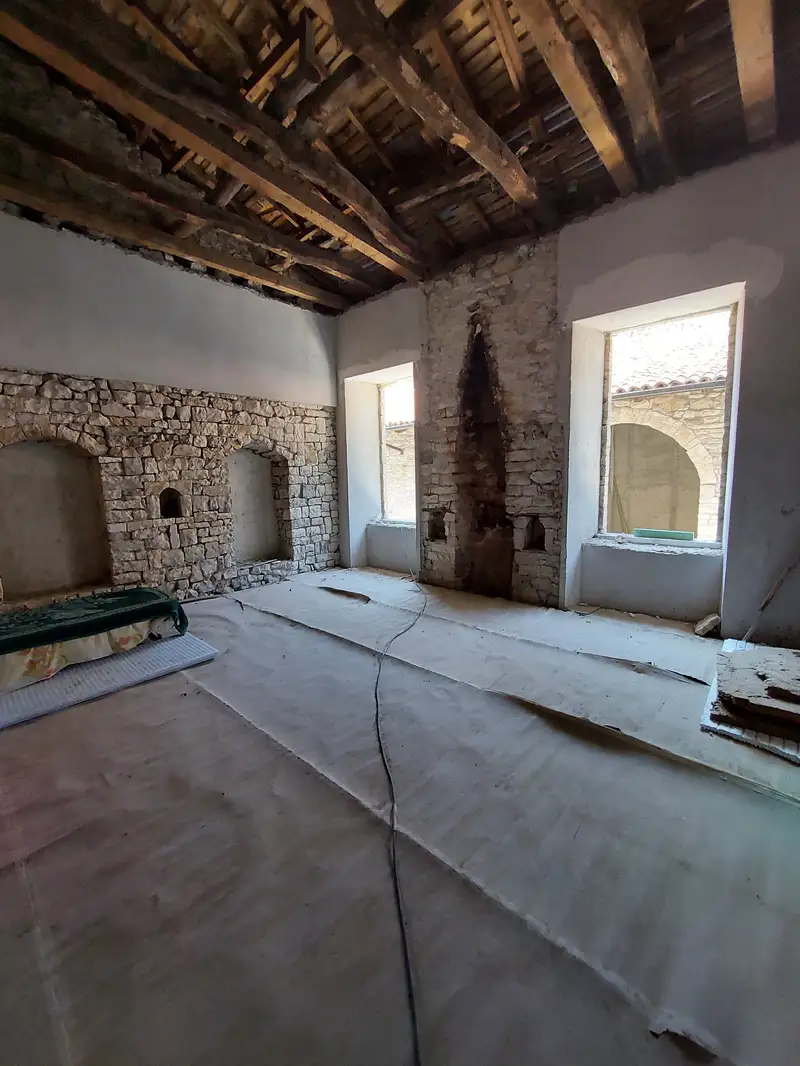 Vila Vrioni restoration, July 2022