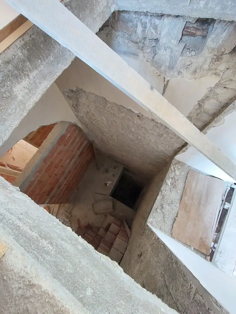 Vila Vrioni restoration, July 2022
