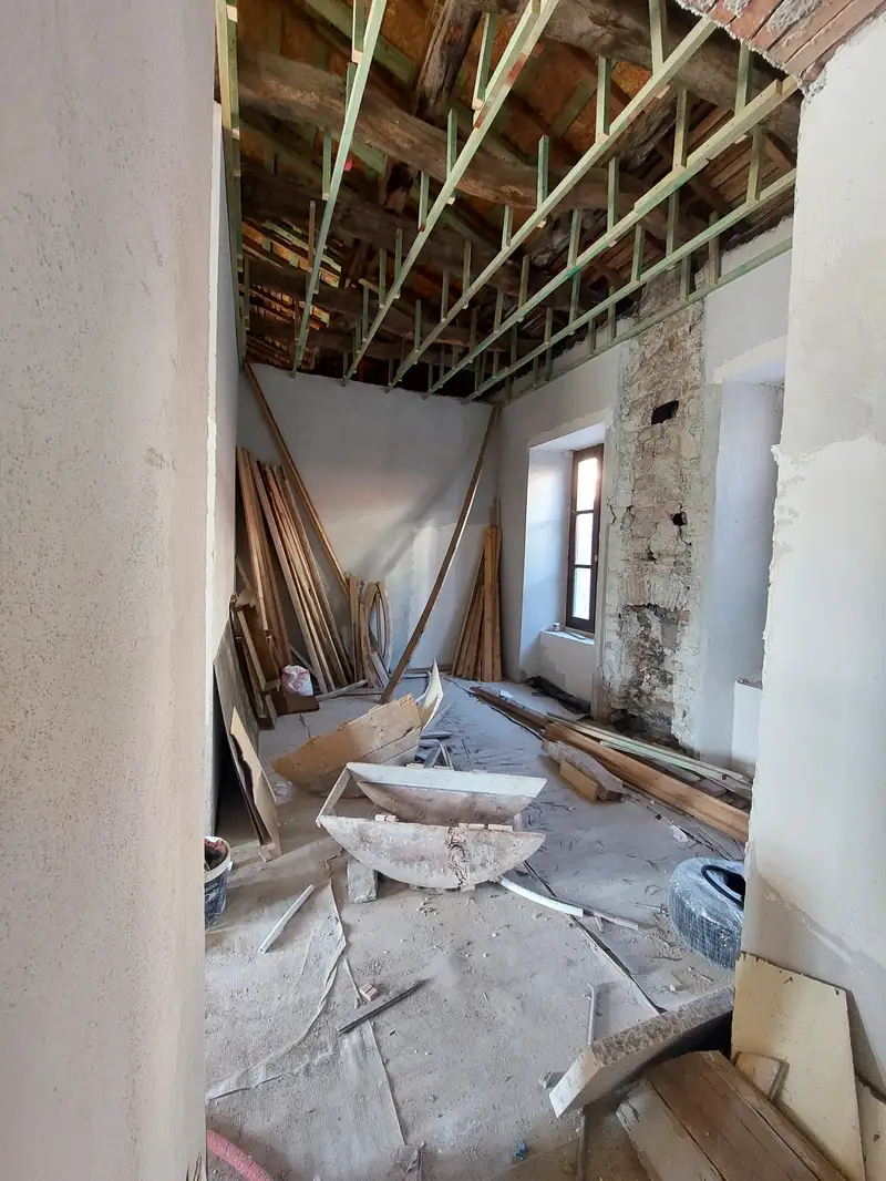 Vila Vrioni restoration, August 2023