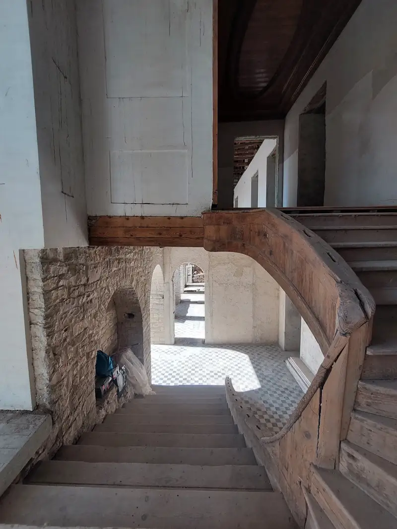 Vila Vrioni restoration, August 2023